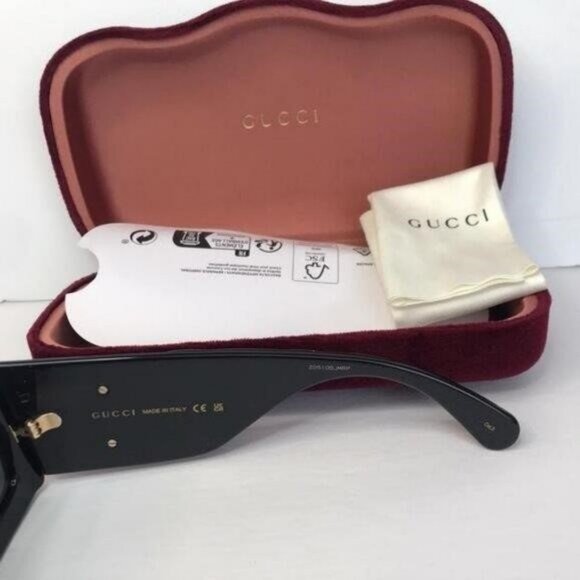 💯 - Authentic New Gucci GG0811S 001 Black / Grey Lens - Picture 10 of 13